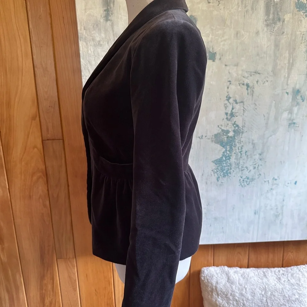 J. Crew Elegant Fitted Women's Blazer. 2T. Smoky Black. Velvet Like. Holidays